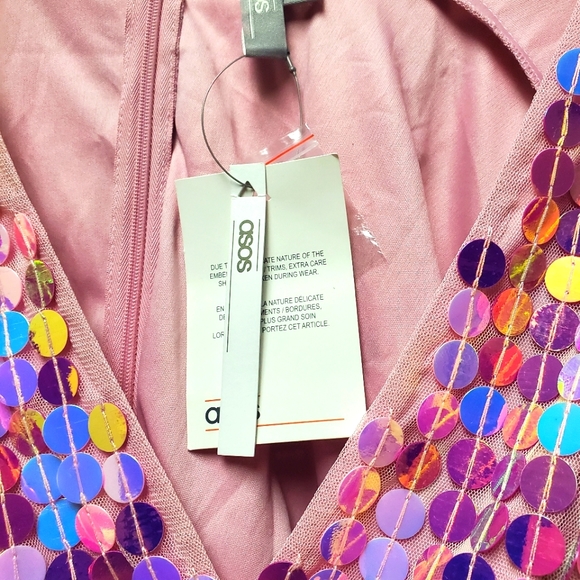 Dress - Picture 3 of 6